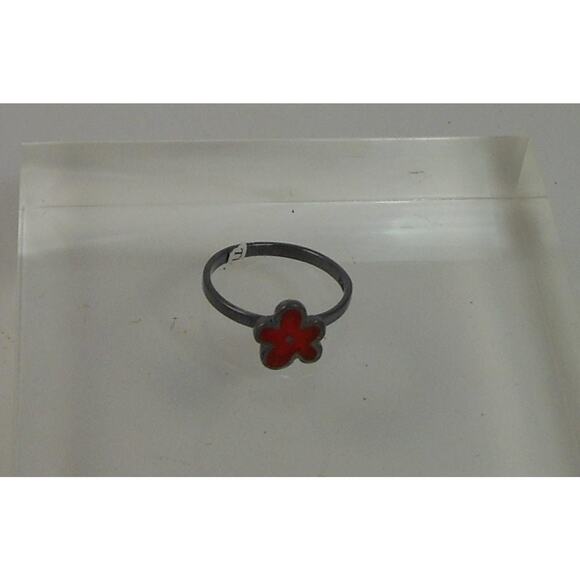 Fun Vibrant Red Flower Ring in Oxidized Sterling Silver - Size 8 - Enamel Resin - Picture 3 of 9